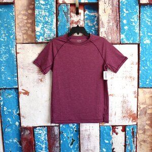 Men's Old Navy Short Sleeve Slim Fit Performance Vent T-Shirt SMALL Magenta NEW